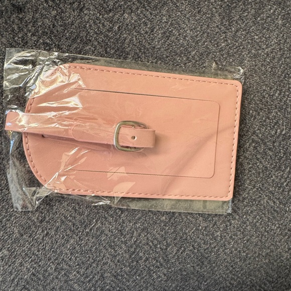 Seventeen Right Here World Tour US Tour Pink Luggage Tag - Picture 5 of 8